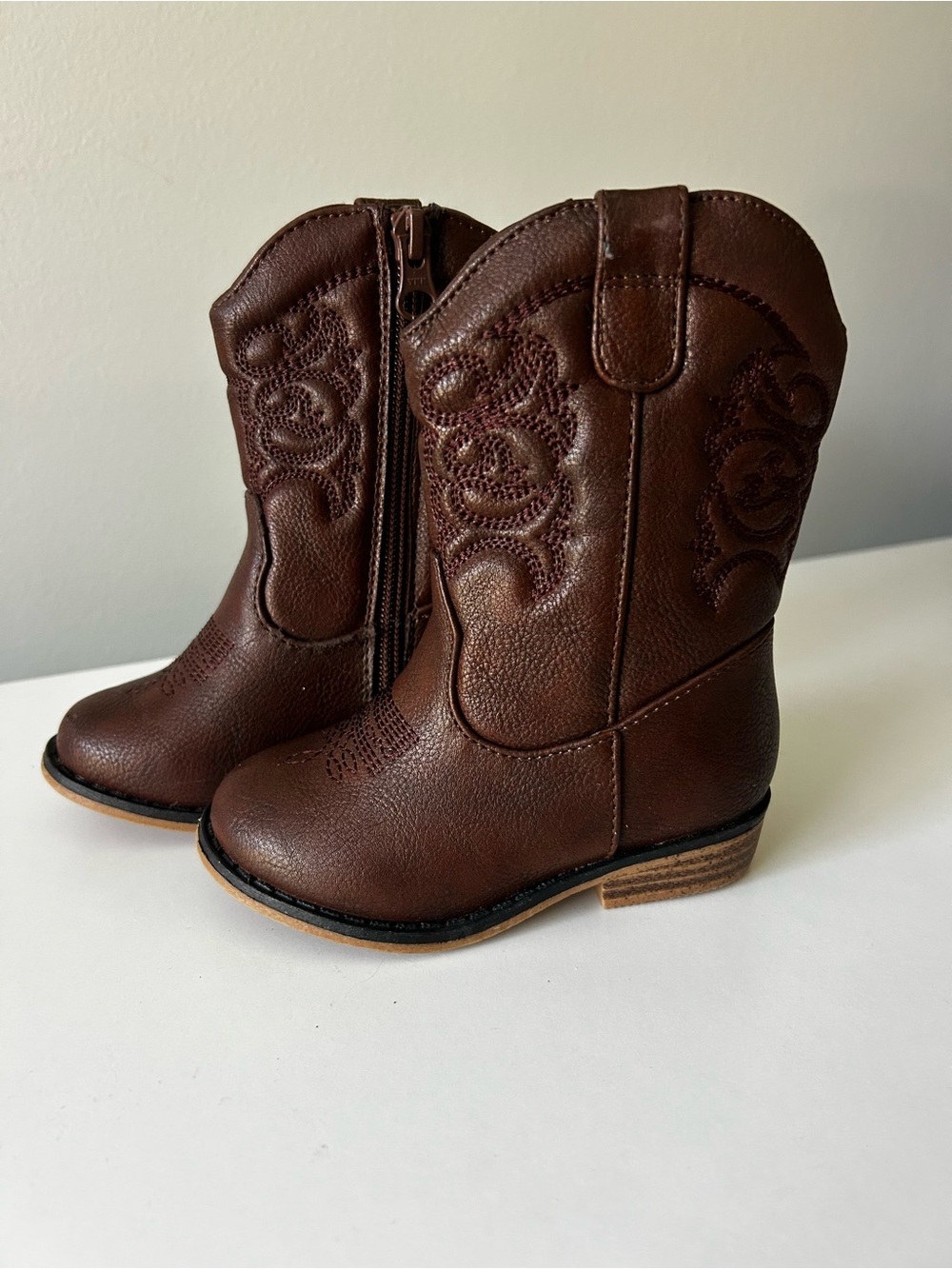 Cat & Jack girls Brown Cowboy Boots - Classic Western Style size 6T NEW